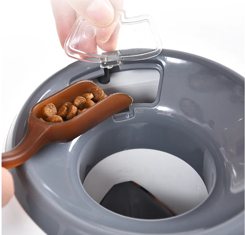 Interactive Pet Toy with Tennis Ball Feeder for Dogs